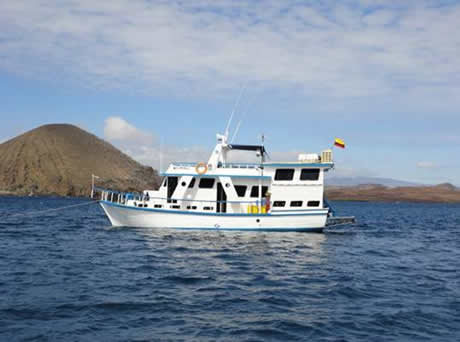 Descripción: C:\Users\User\Downloads\d.Bartolome island (19).jpg