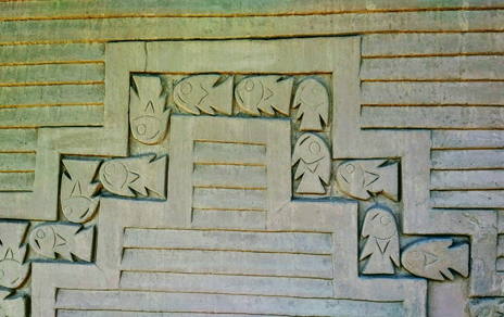 Ocean currents designs at Chan Chan City